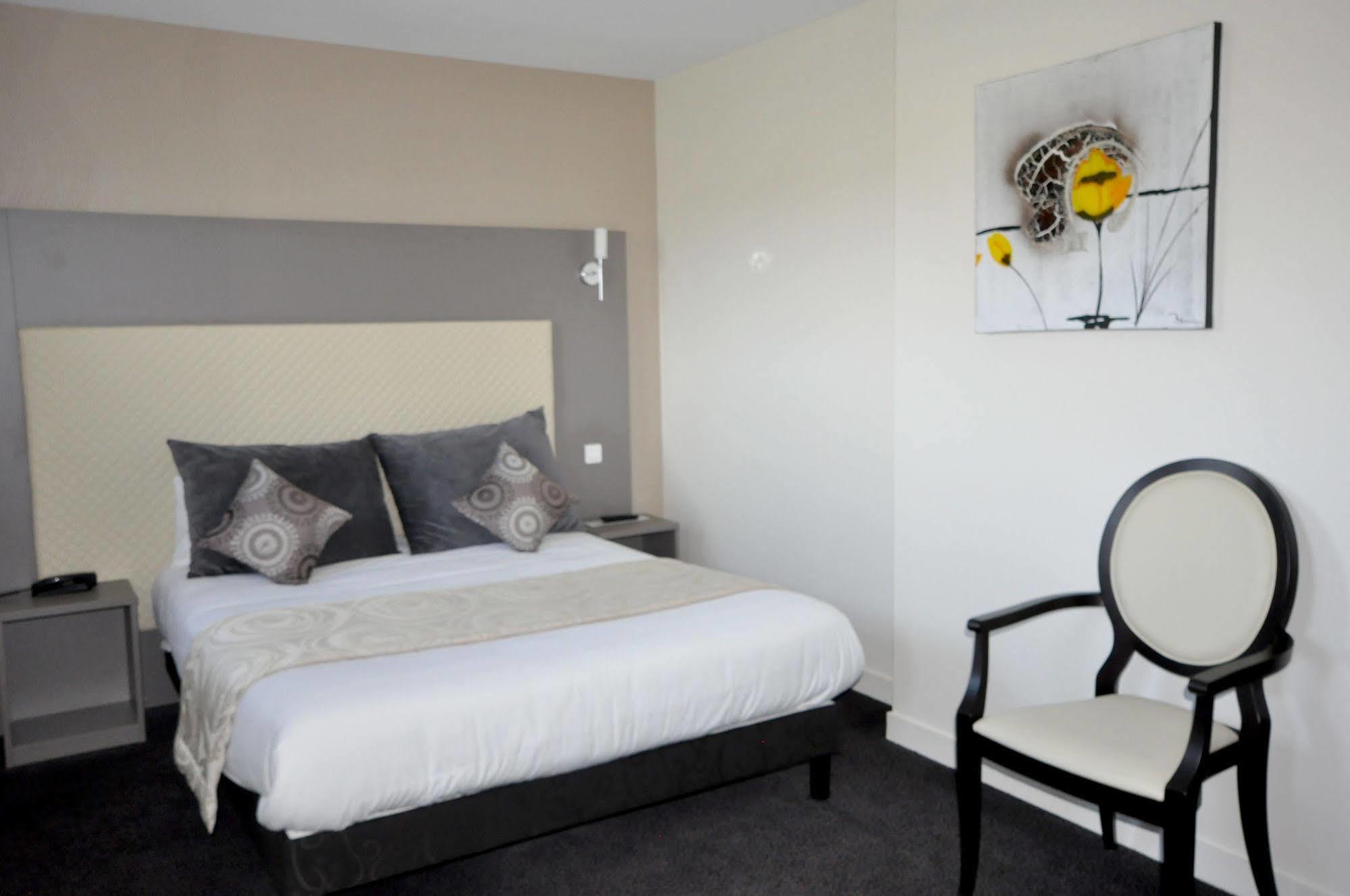 Brit Hotel Confort Alexia - La Souterraine Luaran gambar